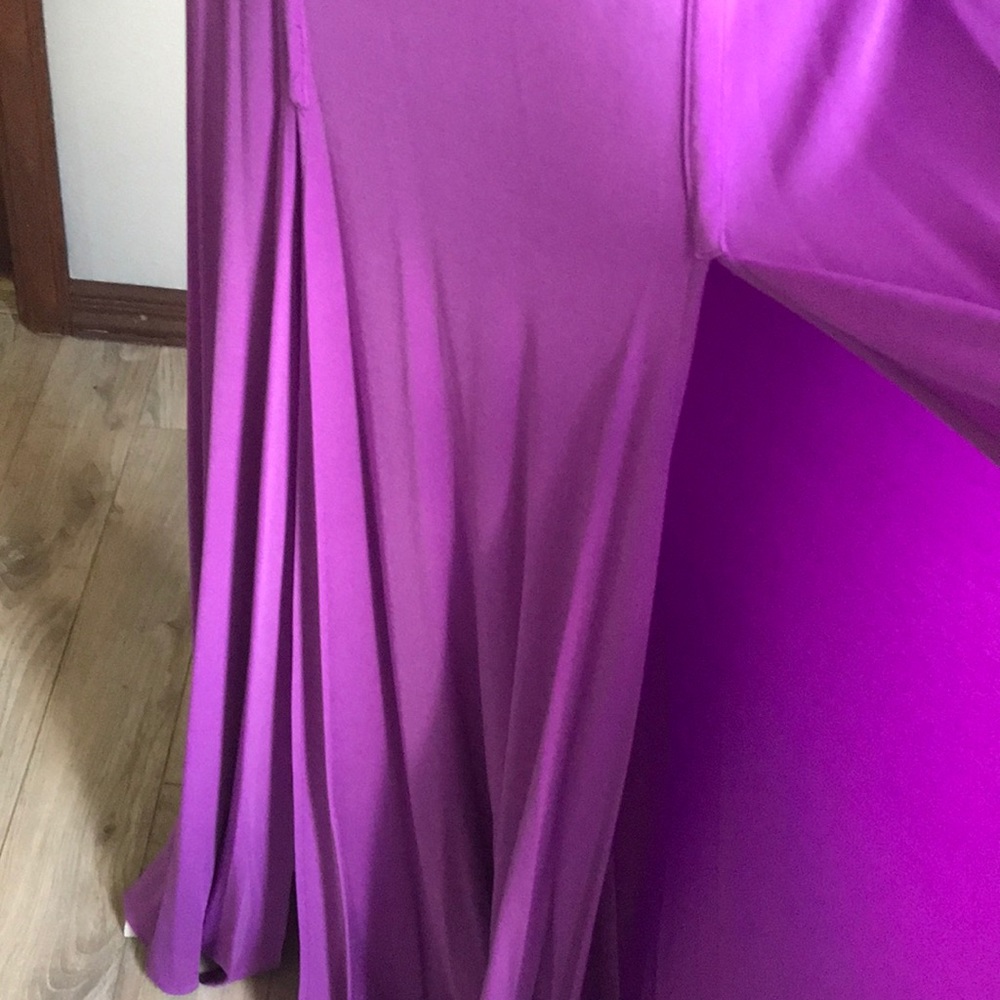 BCBG MAXAZRIA Dress - Picture 4 of 4